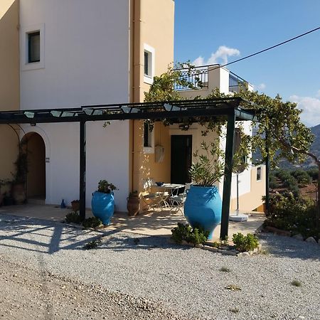 Το Σπίτι Που Σε Ταξιδεύει Villa Agia Galini Екстериор снимка