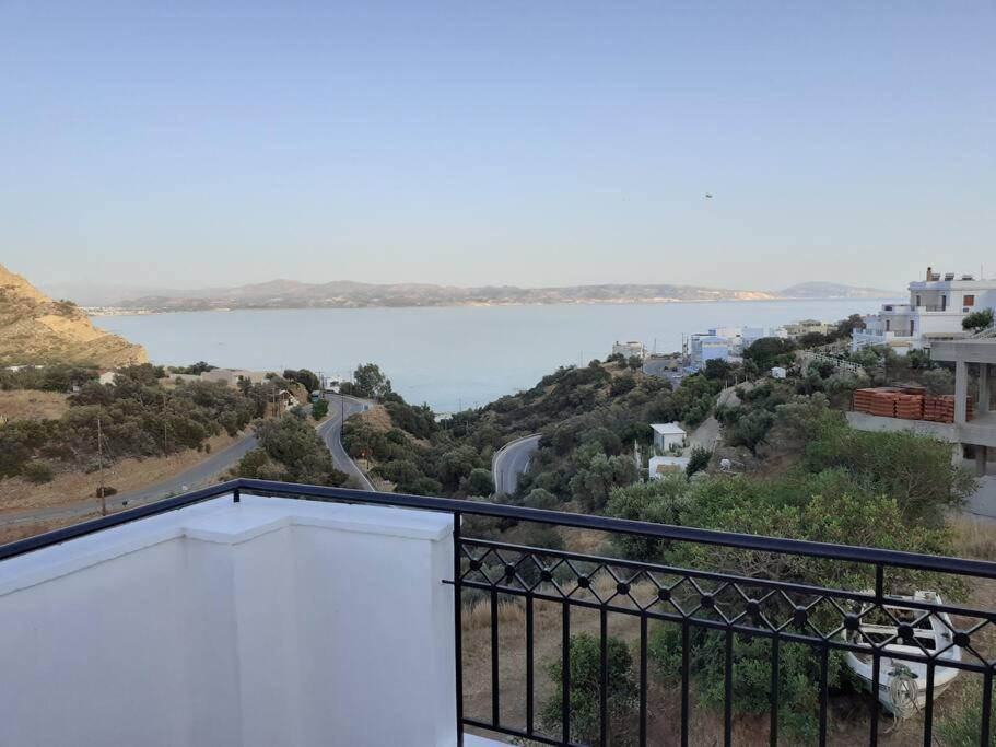 Το Σπίτι Που Σε Ταξιδεύει Villa Agia Galini Екстериор снимка
