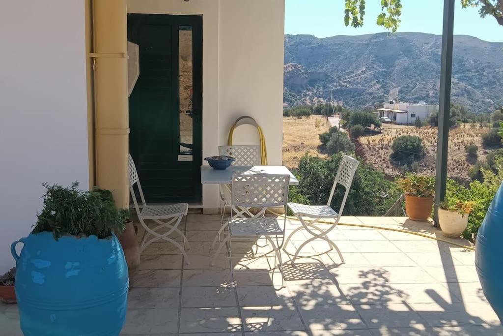 Το Σπίτι Που Σε Ταξιδεύει Villa Agia Galini Екстериор снимка