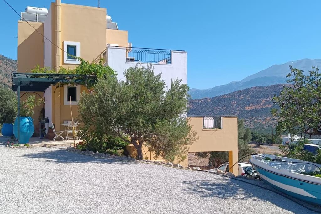 Το Σπίτι Που Σε Ταξιδεύει Villa Agia Galini Екстериор снимка